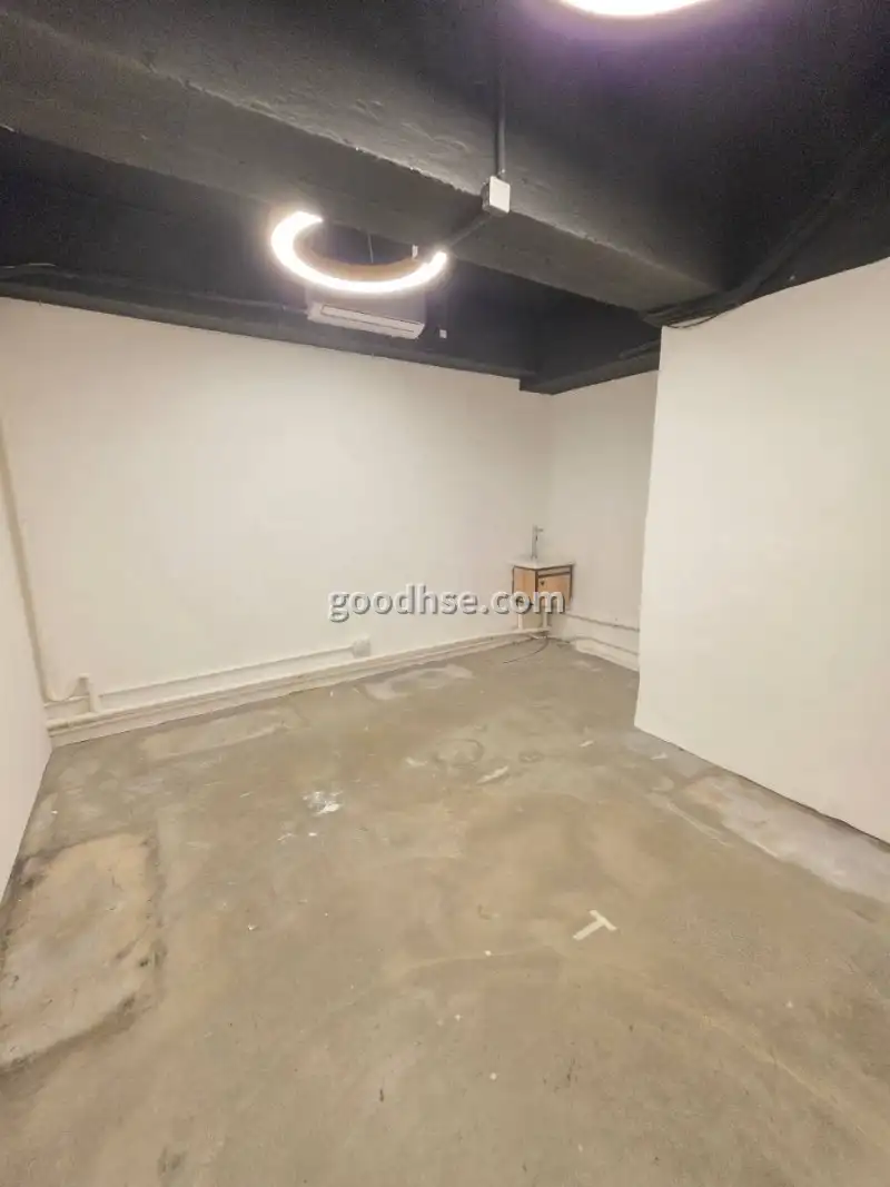 觀塘工廈 交吉即用 相片 2
