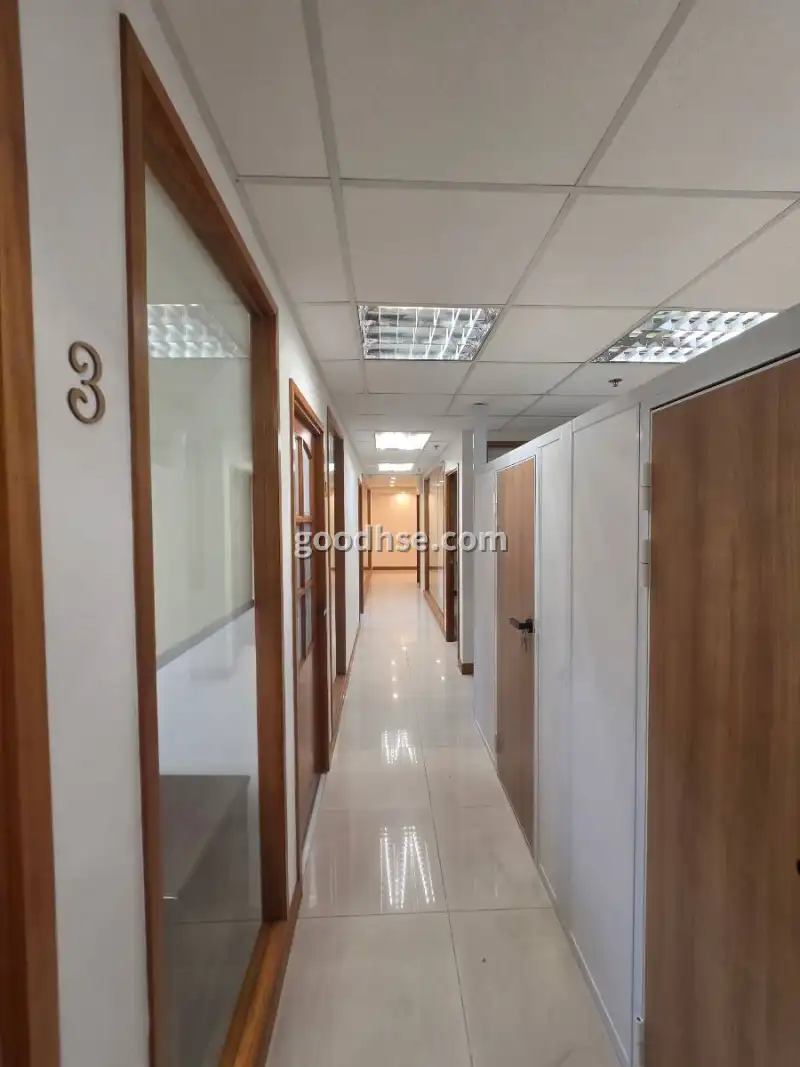 有窗實用 創業首選 相片 2