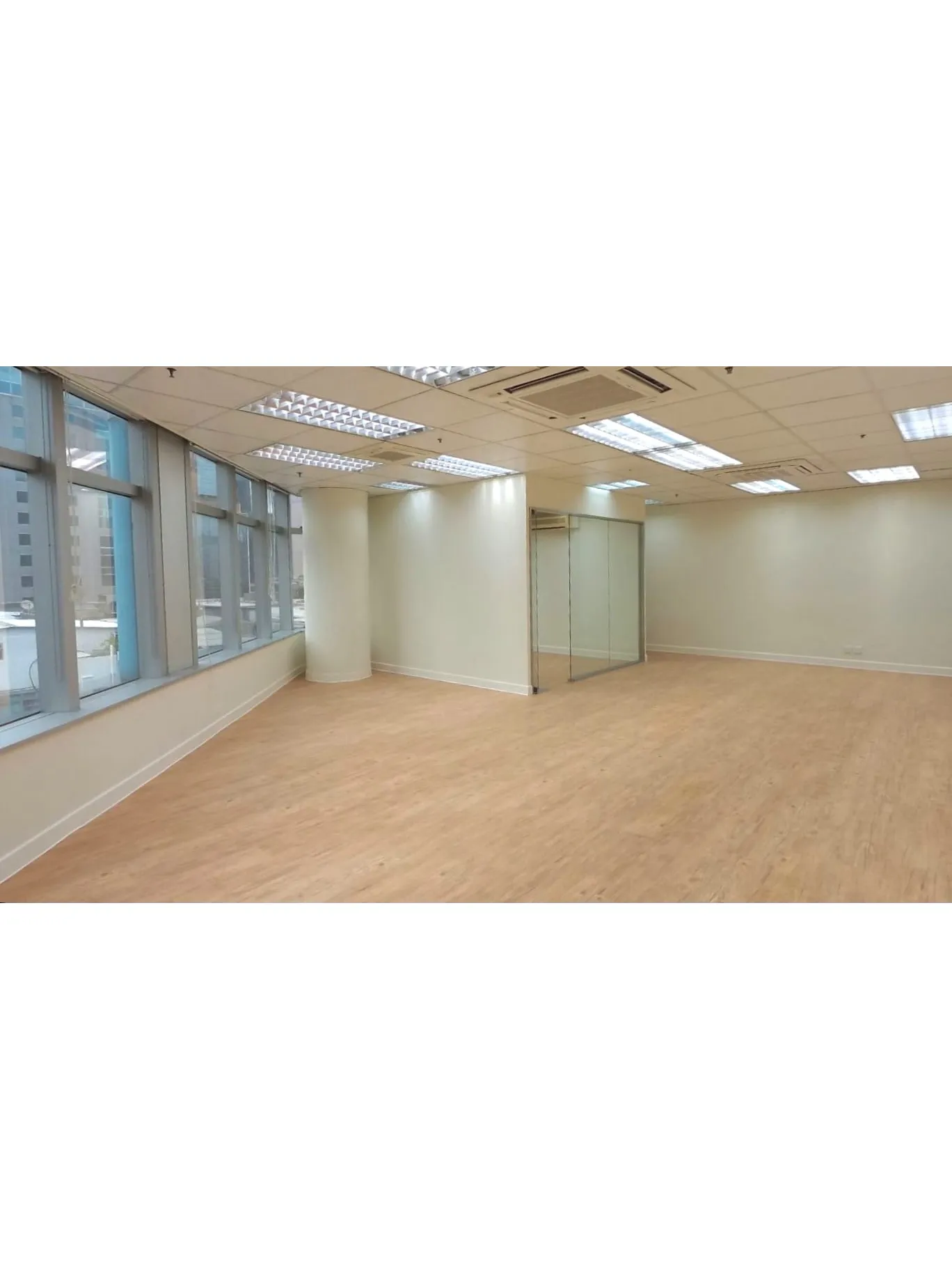 L窗海景靚大堂 即租即用快者得 相片 2